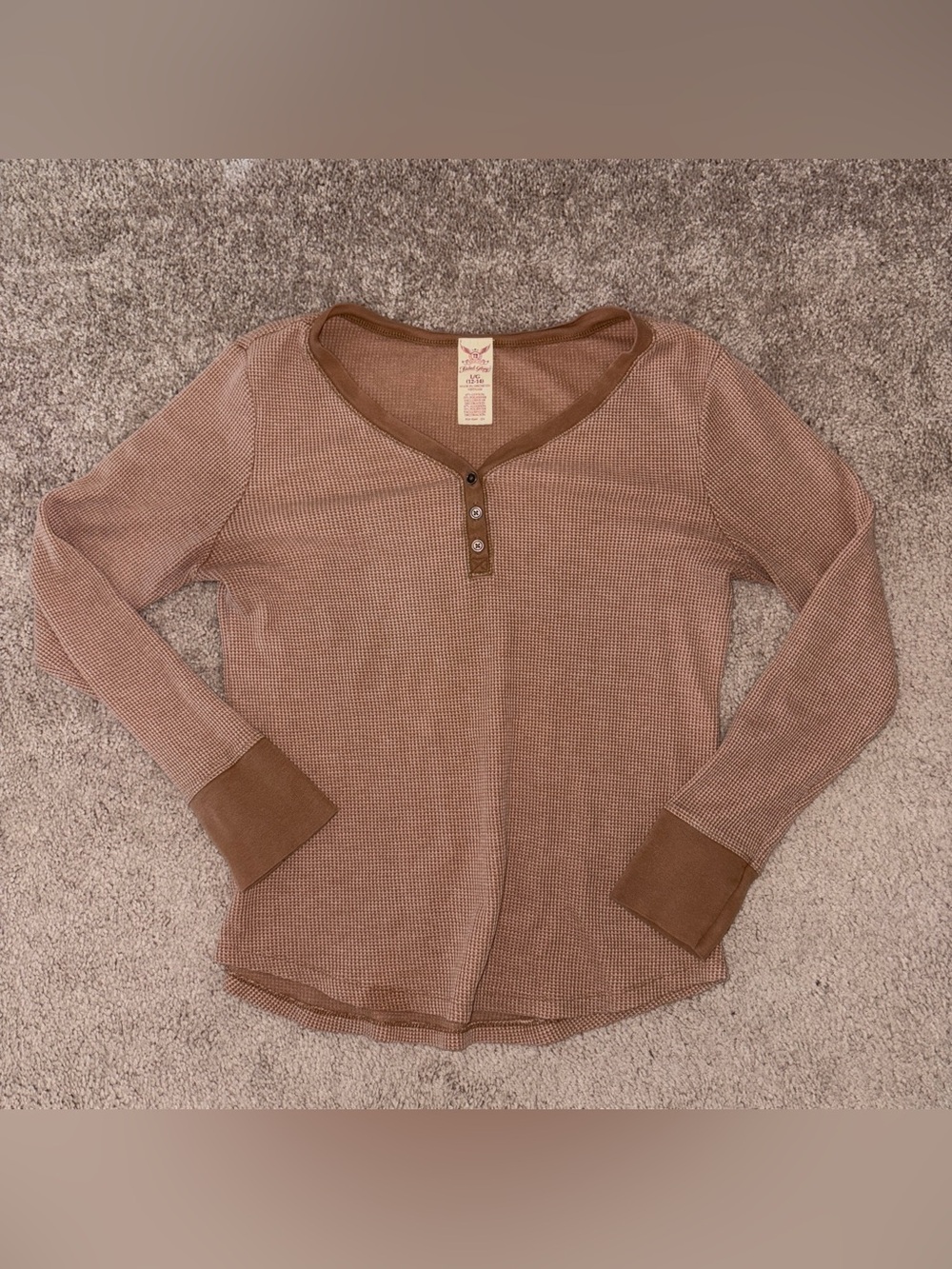 Women’s Faded Glory Brown Waffle Knit Henley Long Sleeve Size: L